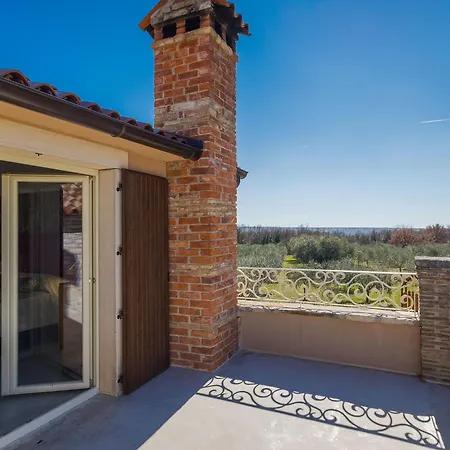 Spacious Country With Private Pool Villa