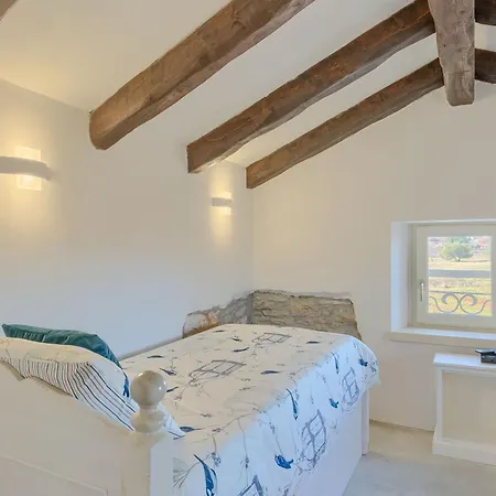 Vila Spacious Country With Private Pool *