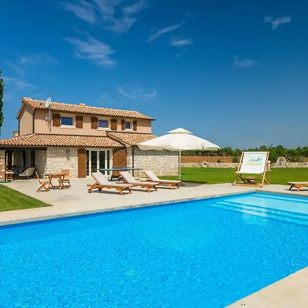 Spacious Country With Private Pool * Tar-Vabriga