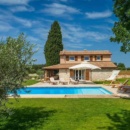 Vila Spacious Country With Private Pool Tar-Vabriga