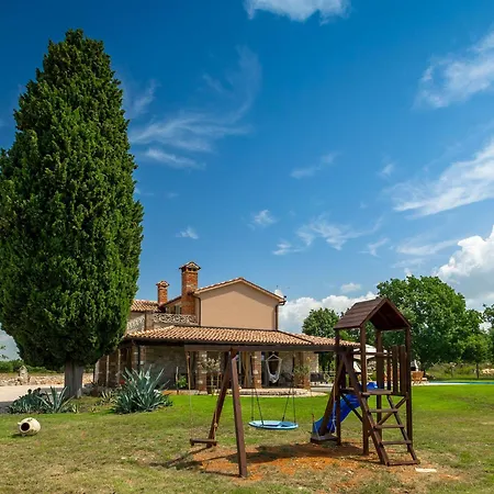 Spacious Country With Private Pool Tar-Vabriga