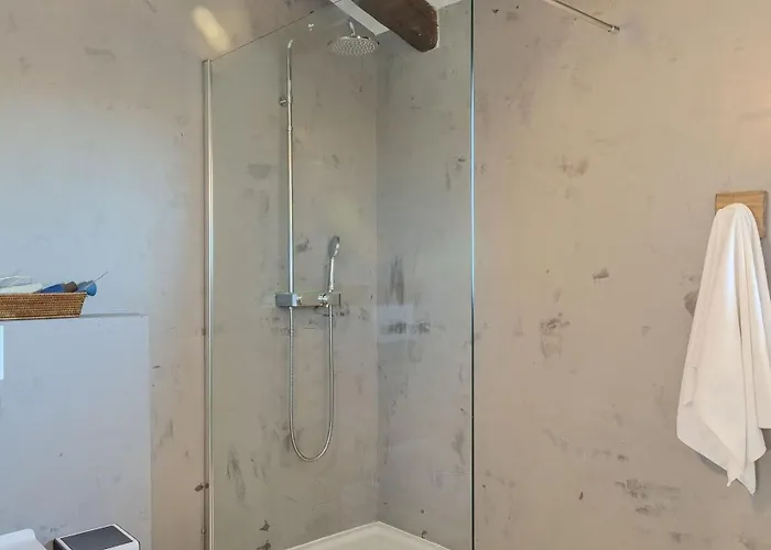 Spacious Country With Private Pool Villa